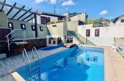 Casa com 4 quartos para alugar na agronômica, florianópolis  por r$ 17.000