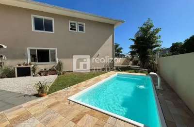 Casa com 3 quartos para alugar no cachoeira do bom jesus, florianópolis  por r$ 8.900