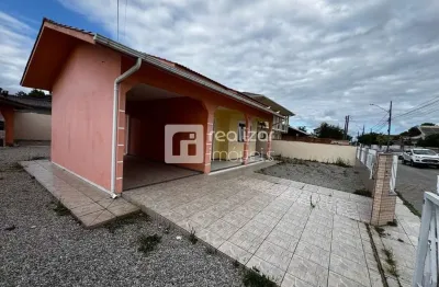 Casa com 3 quartos para alugar na barra do aririú, palhoça  por r$ 3.300