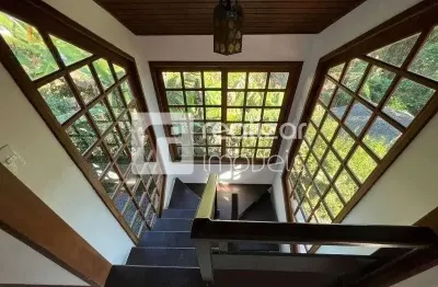 Casa com 5 quartos para alugar no cachoeira do bom jesus, florianópolis  por r$ 6.900