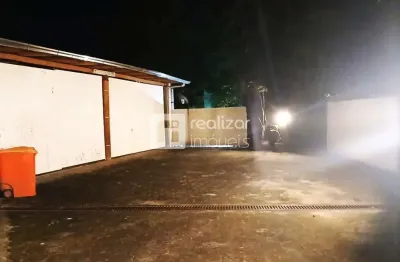 Barracão / Galpão / Depósito para alugar no Campeche, Florianópolis  por R$ 10.000