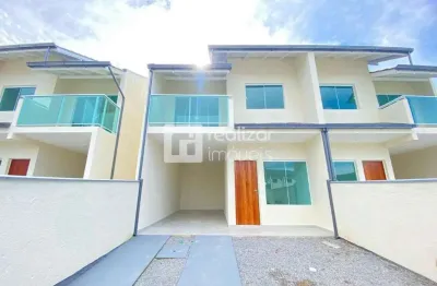 Casa com 2 quartos para alugar no forquilhas, são josé  por r$ 2.500