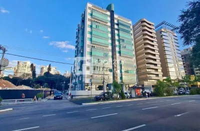 Apartamento com 3 quartos para alugar no centro, florianópolis  por r$ 5.800
