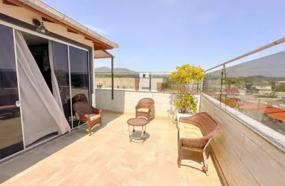 Cobertura com 3 quartos para alugar no ingleses do rio vermelho, florianópolis  por r$ 7.900