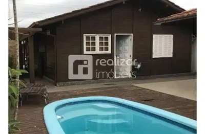 Casa com 2 quartos para alugar no campeche, florianópolis  por r$ 6.500