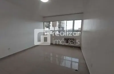Apartamento com 3 quartos para alugar no Itaguaçu, Florianópolis  por R$ 3.250