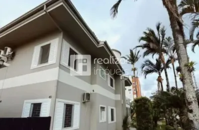 Apartamento com 2 quartos para alugar em Jurerê Internacional, Florianópolis  por R$ 6.000