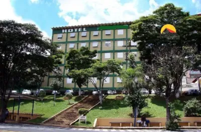 Prédio com 84 salas para alugar na Avenida Nações Unidas, 0, Centro, Águas de Lindóia
