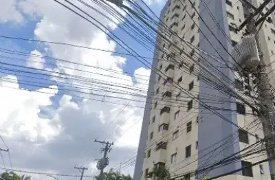 Apto totalmente mobiliado e equipado com: sofá, rack para tv, aparador, mesa de jantar, fogão e máquina