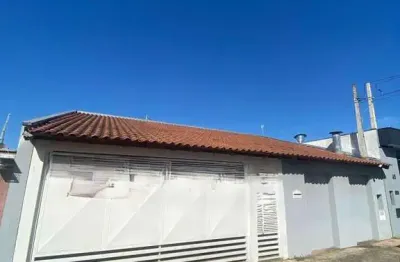 Casa à venda em jardim parati - 3 dormitórios e 2 suítes