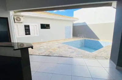Casa com 3 quartos à venda na Rua Carlos Bertolotti, 86, Parque das Esmeraldas II, Marília