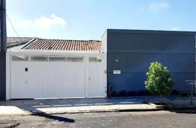 Casa com 3 quartos à venda no Jardim Parati, Marília 