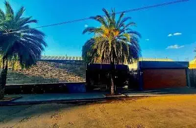 Casa com 6 quartos à venda no Jardim Tropical, Marília 