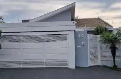 Casa com 3 quartos à venda no Jardim Nazareth, Marília 