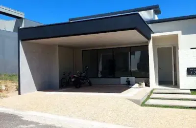 Casa 03 dormitórios à venda em marília, condomínio - vila flora ll