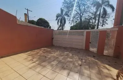 Casa com 3 quartos à venda na Vila Romana, Marília 