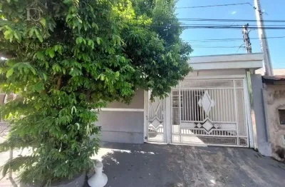 Casa com 3 quartos à venda na Rua Alcebíades Spadotto, 177, Conjunto Residencial Luiz Egydio de Cerqueira César, Marília
