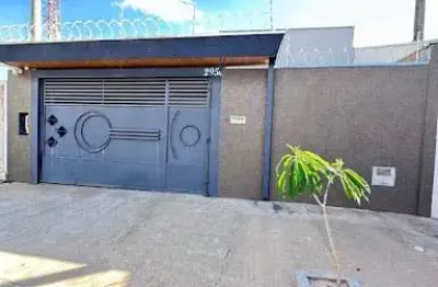 Casa com 3 quartos à venda no Jardim Califórnia, Marília 
