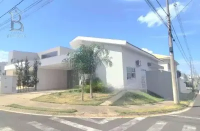 Casa com 3 quartos à venda na Rua Doutor José Geraldo Ferraz Tassara, 136, Centro (Lácio), Marília