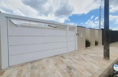 Casa com 3 quartos à venda na Rua Carlos Bertolotti, 64, Parque das Esmeraldas II, Marília