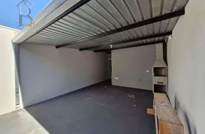 Casa à Venda no Jardim Nacional, Marília – 2 Quartos, R$ 300 mil