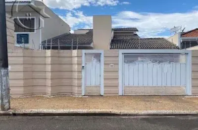 Casa com 4 quartos para alugar no Santa Tereza, Marília 