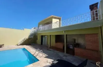 Alto padrão! casa com piscina no maria izabel em marília