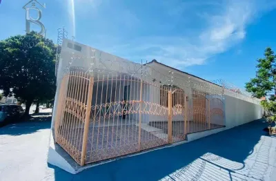 Casa com 3 quartos para alugar no Palmital, Marília 