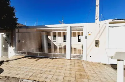 Casa com 4 quartos para alugar na Avenida Jorge Bernardoni, 411, Jardim Guarujá, Marília