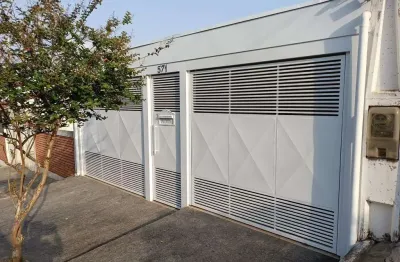 Casa com 2 quartos para alugar na Rua Sergipe, 571, Banzato, Marília