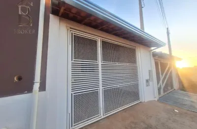 Casa 2 dorm. para locação no parque nova almeida, marília. 120m², 1 banheiro. alugue por r$1200/mês!