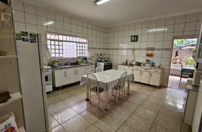 Casa à venda em jardim monte castelo, marília – 3 quartos, 360m²
