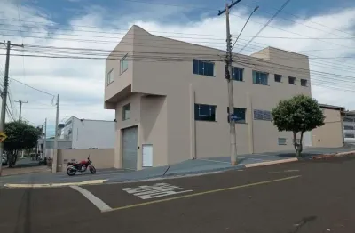 Casa comercial à venda na Avenida Sigismundo Nunes de Oliveira, 111, Jardim Altos do Palmital, Marília