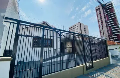 Casa comercial para alugar na Avenida Santo Antônio, 126, Boa Vista, Marília