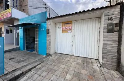 Casa grande com 350m² na principal do graciliano ramos - maceió - al