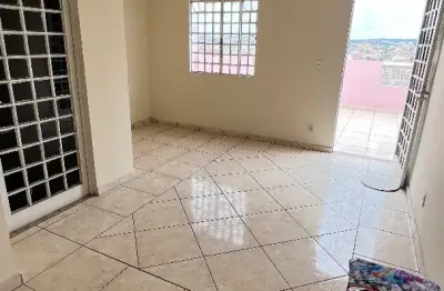 Casa com 4 quartos para alugar na Avenida João Soares, Parque Xangri-Lá, Contagem