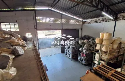 Galpão para locação no santa terezinha em belo horizonte, minas gerais.
