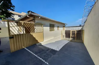 Galpão + casa comercial, situado próximo a 50m da rua lagoa da prata e a 100m da av. teresa cristina