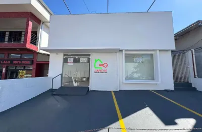 Sala comercial para alugar em centro de 150.00m² com 3 garagens