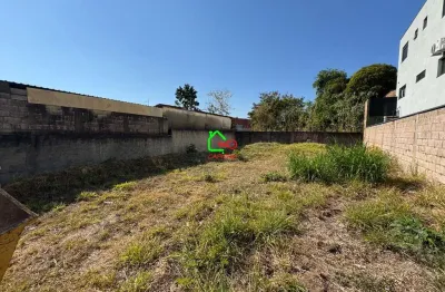 Terreno à venda na Avenida Independência, 5235, Centro, Vinhedo