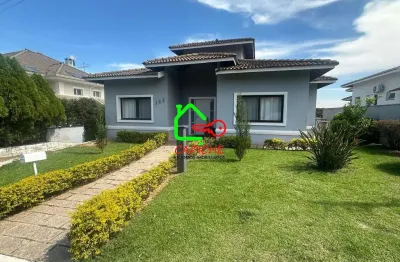 Casa para venda em centro de 600.00m² com 3 quartos, 3 suites e 8 garagens