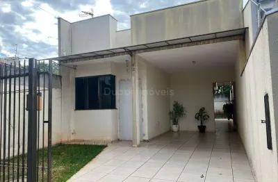 Casa com 2 quartos à venda na Rua Pioneiro Antônio Marin Filho, 421, Jardim Aurora, Maringá