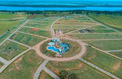 Terreno à venda com 450 m2 em condomínio de alto padrão às margens do Rio Paraná