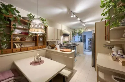 Apartamento de luxo em região nobre - avenida tiradentes, entre a catedral e parque do ingá