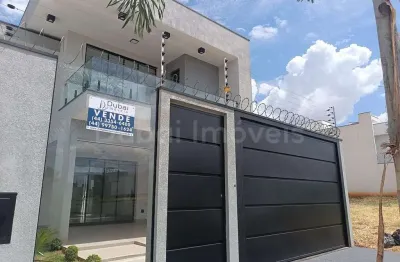Lindo sobrado à venda no melhor ponto do bairro bom jardim  maringá