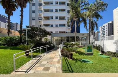 Apartamento com 3 quartos para alugar na Rua Monsenhor Kimura, 445, Vila Cleópatra, Maringá