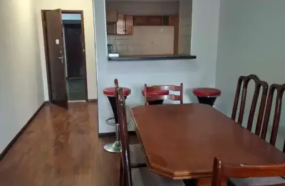 Apartamento grande, com suíte , total 3 quartos e sacada zona 07