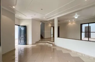 Sobrado à venda no condomínio deltaville i – área gourmet com piscina e 2 suítes com closet