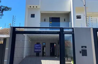 Sobrado novo à venda 234 m2 de construção, sacada com vista para catedral, suíte com closet