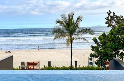 Casa moderna e recém construída frente ao mar na praia de cambury - venda e locação anual